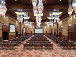 Wyndham Grand Plaza Royale Hainan Longmu Bay - Image 3