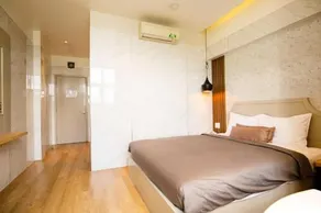 La Hotel Q10 - Image 5