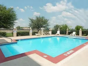 Quality Inn Greenville I-30 - Image 2
