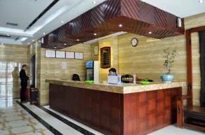 Shangpai Business Hotel - Image 4