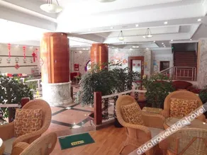 Landu shuntian Hotel - Image 5