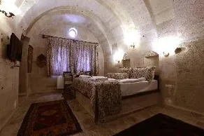 Eliz Cave House - Image 4