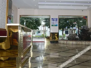 Mazhang Junfu Business Hotel - Image 2
