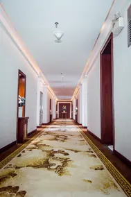 Holiday Dynasty Hotel - Image 4