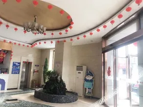 Yulin Ruyue Hotel - Image 5