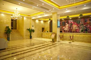Vienna Hotel (Qingdao Oriental Movie Metropolis Star Island Branch) - Image 4