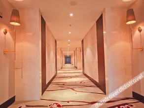 Jiuzhou Tongqu Hotel - Image 4