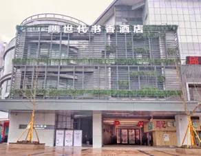 Book & Life Hotel - Image 4
