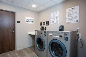 Hampton Inn Marianna I-10 - Image 5
