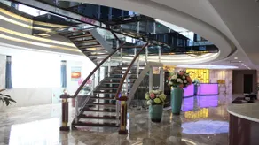 Qingyang Baiya Hotel (Haoxin Times Square Xiaoshizi Commercial Street Branch) - Image 4