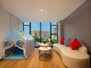 Love City BOYA Hotel - Image 2