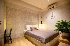 La Hotel Q10 - Image 3