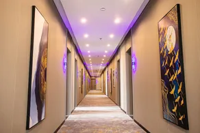 Huayi Hotel - Image 4