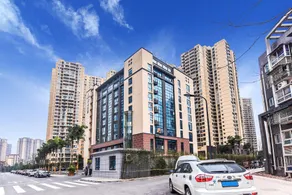 Lifeng Hotels (Chongqing Bishan light rail station store) - Image 3
