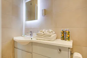Hybrid Resi - New Malden - Image 4