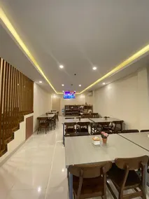 The Cemara Hotel Parepare - Image 2