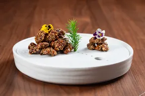 Xueyehu Ruju dujia Hotel - Image 4