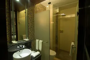 Chenxiangtang River View Art Hotel (Suining Dingsheng International Wanda Plaza Branch) - Image 2