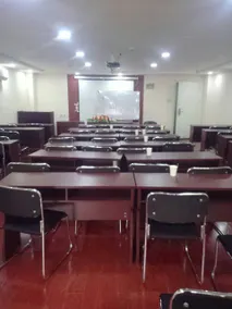 Jinghua Hotel (Shijiazhuang Vientiane City Jiefang Square Metro Station) - Image 3
