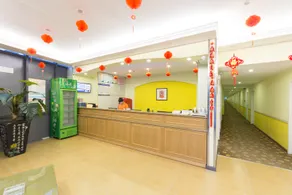 Home Inn Selected Hotel (Xuzhou High-speed Railway Station Wanda Plaza Branch) - Image 4