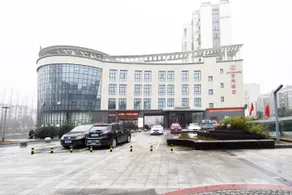 Juntong Hotel - Image 3