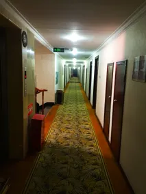 Fengchi Hotel - Image 3