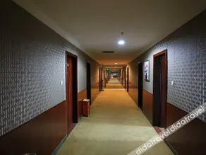 Pengfeng Jinchao Hotel (Shenzhen Bao'an International Airport) - Image 2