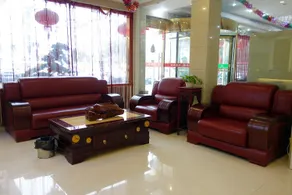 Shanghai Red Carp Business Hotel (Zhujiajiao Scenic Area Ancient Town) - Image 2