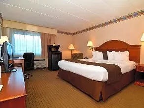 Best Western Burlington Inn - Image 3