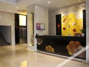 Sunshine Holiday Hotel - Image 2