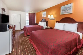 Days Inn by Wyndham El Reno - Image 2