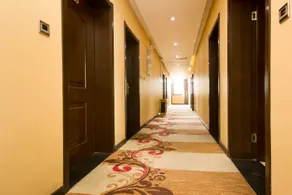 Lily Business Hotel Huashan - Image 4