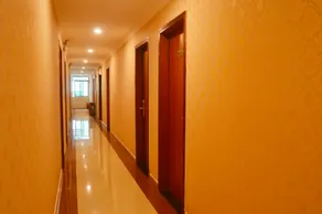 Thank U Hotel (Hechang Fifth Road Branch) - Image 4