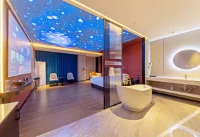 Today's Luxury Hotel (Jiangmen Xinhui Siqian Town Wencang Square Branch) - Image 1