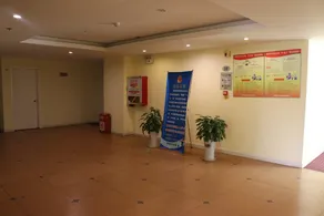 Ruyi Hotel (Jingbian Minleyuan Square) - Image 2