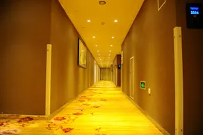 Golden Dome International Hotel - Image 2