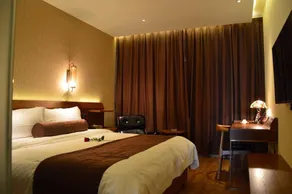 James Joyce Hotel Lushan Scenic Area Guling Street - Image 5
