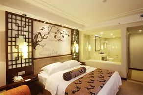 Grand Link Hotel - Image 3