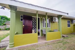 Drax Hall Country Club 10 Mins away from Ocho Rios Sleeps 4 - Image 4