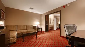 Baymont By Wyndham Brooklyn Center - Image 4