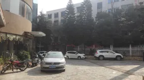 Yizhang Fuhao Hotel - Image 2