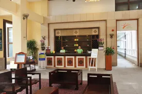 J-Hotel - Image 2
