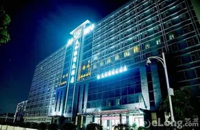 Lavande Hotels Shenzhen Longgang Dayun Center Jixiang Metro Station - Image 3