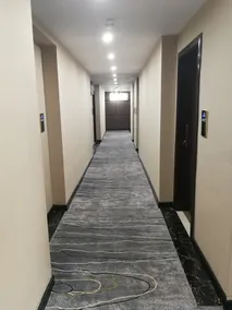 Jinfushan Business Hotel - Image 2