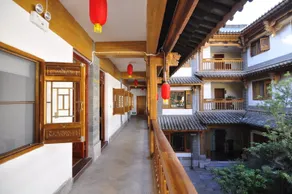 Hexiang Bieyuan Holiday Hotel - Image 3