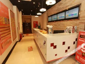 Pod Inn Selected Hotel (Chengdu Kuanzhai Alley Xi'an North Road) - Image 5