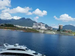 Jiangjingwan Holiday Hotel - Image 3