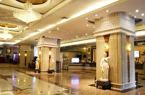 Youhao Romance Hotel - Image 3