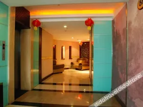 Wanyi Hotel - Image 2