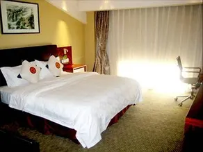 Yosemite Business Hotel - Image 4
